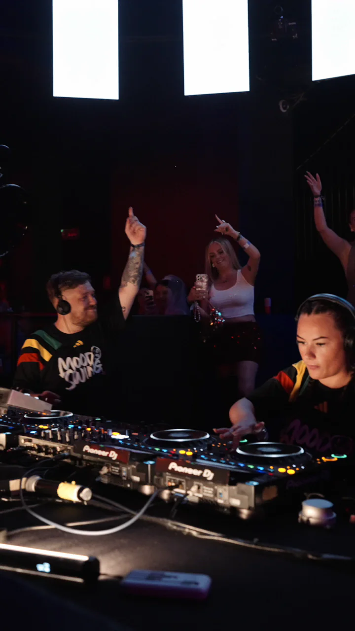 Jamie & Britney of Moodswing performing together at Eden
